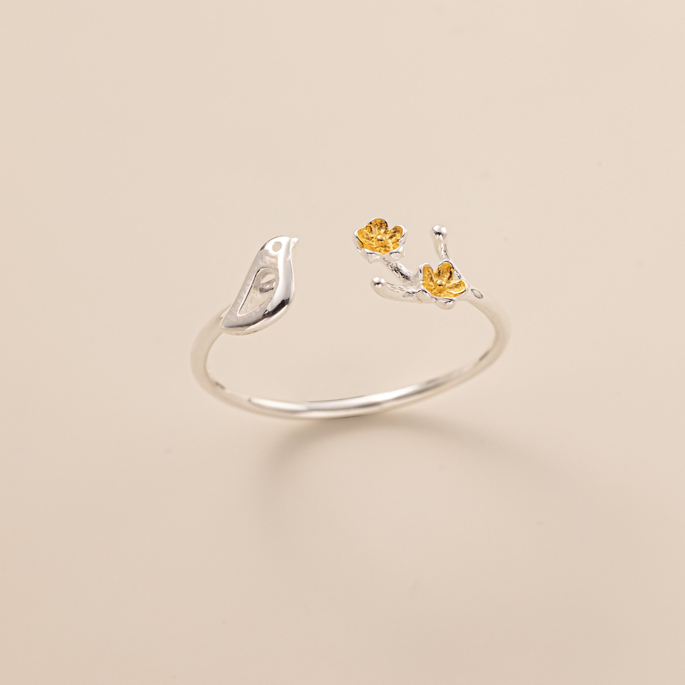 STMG Robin Bird with Flowers Ring