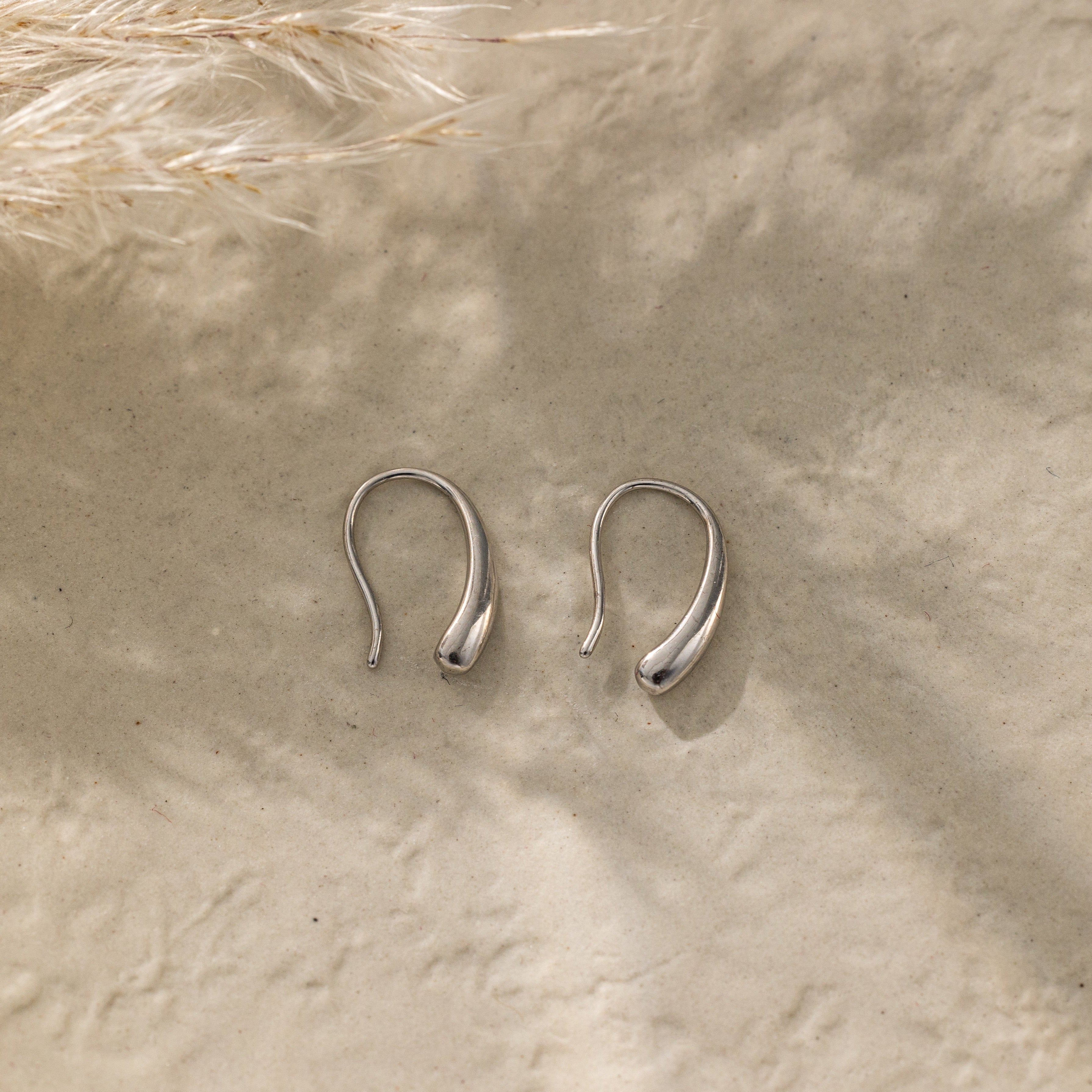 Droplet Hook Earrings in silver