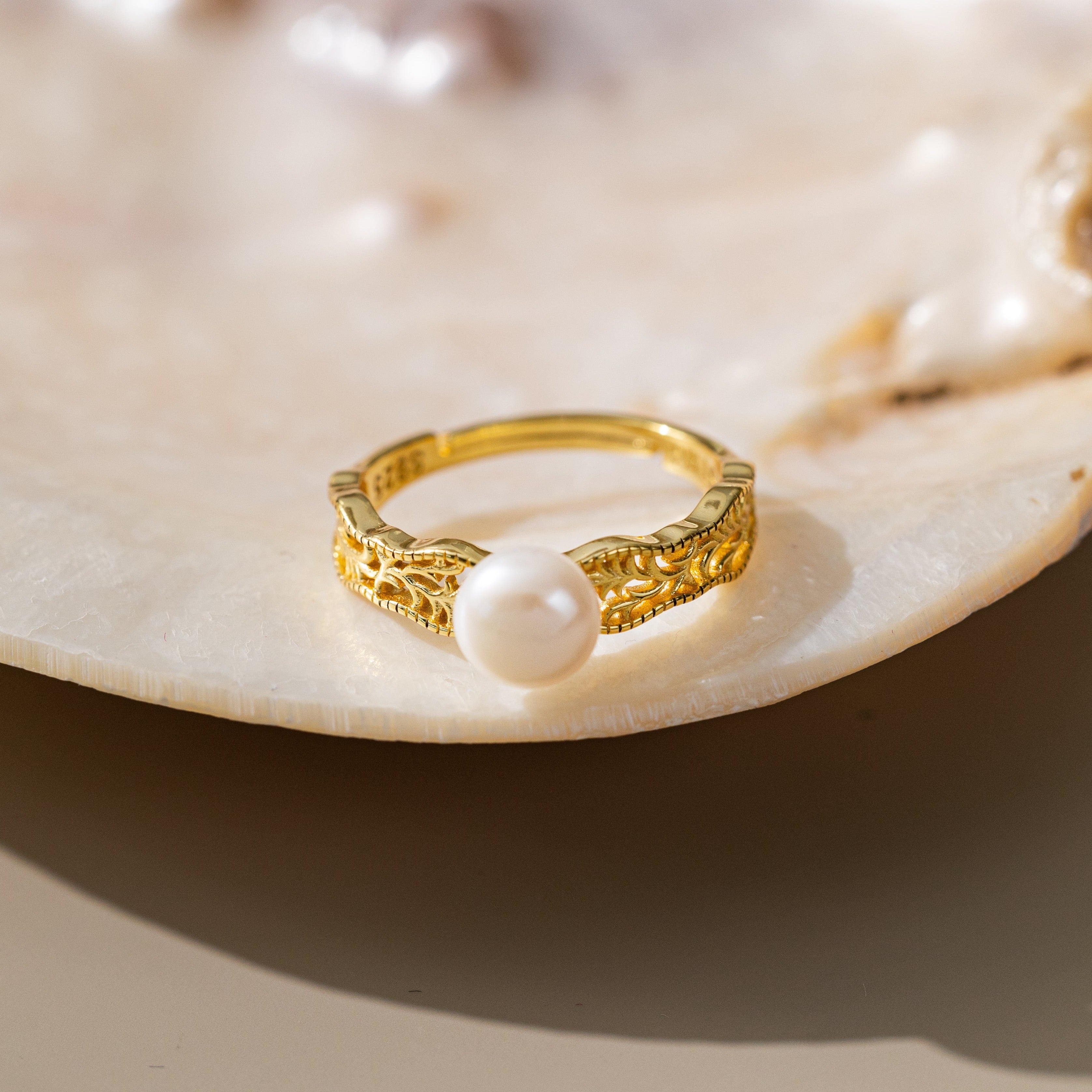 STMG Natural Pearl Vine Adjustable Ring