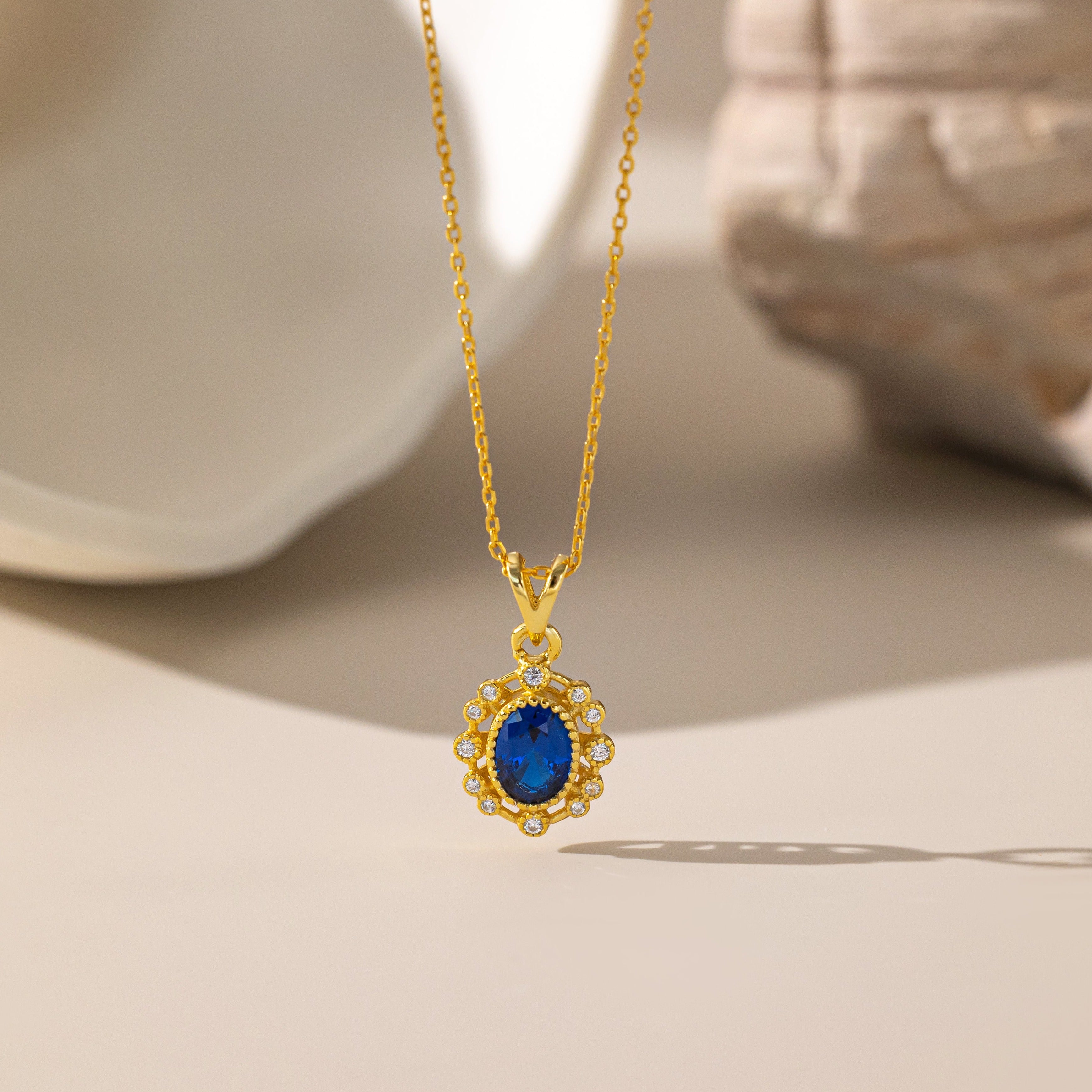 STMG Sapphire Vintage Style Necklace