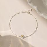 STMG Tiny Daisy Bracelet