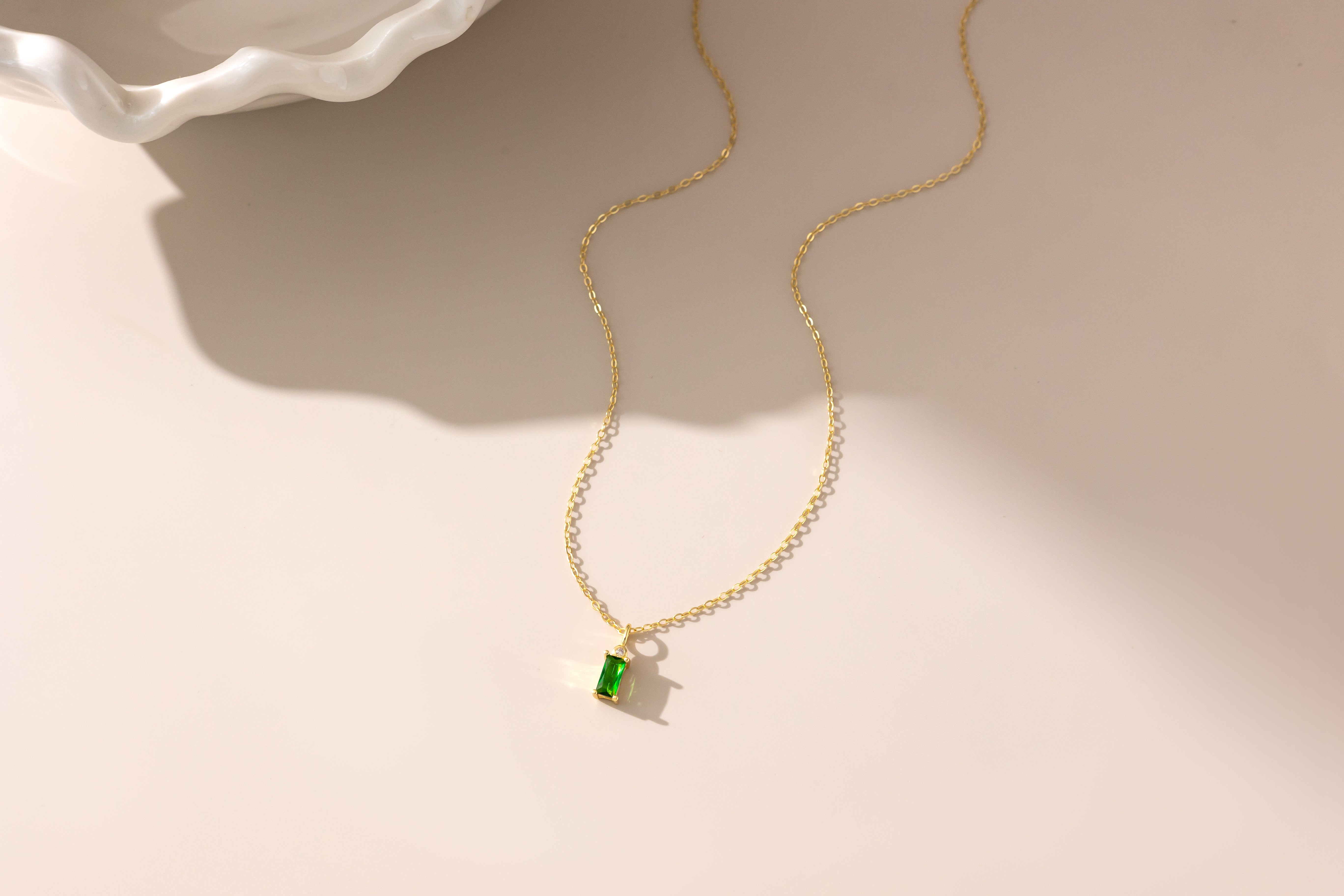 STMG Green Emerald Rectangle Necklace 