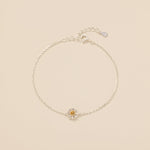 STMG Tiny Daisy Bracelet